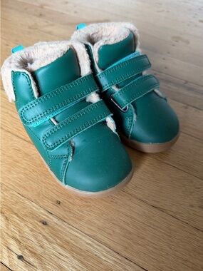 Ten Little Toddler Furry High Top Booties Size 6